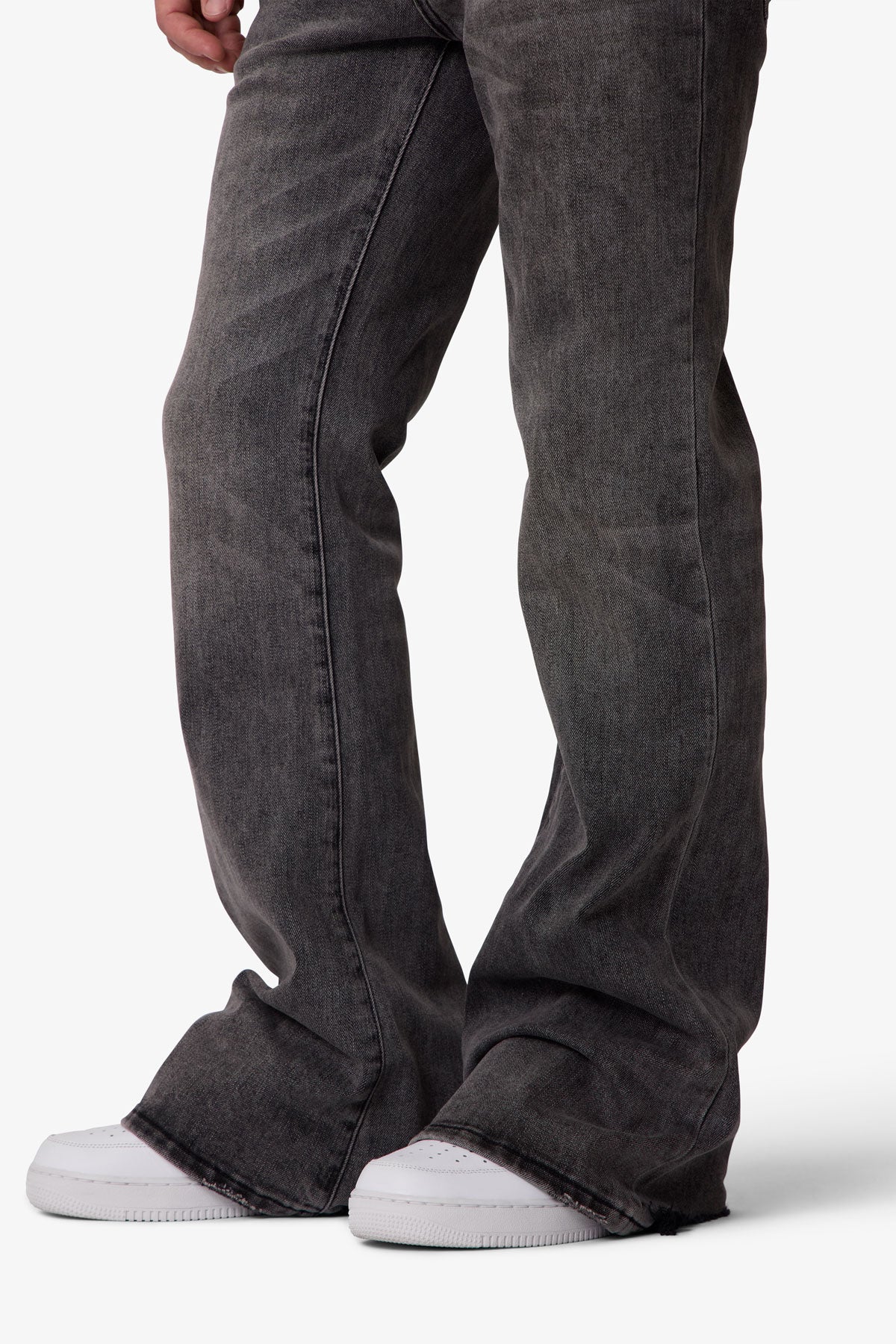 StackFit Super Flare Denim in Vintage Black