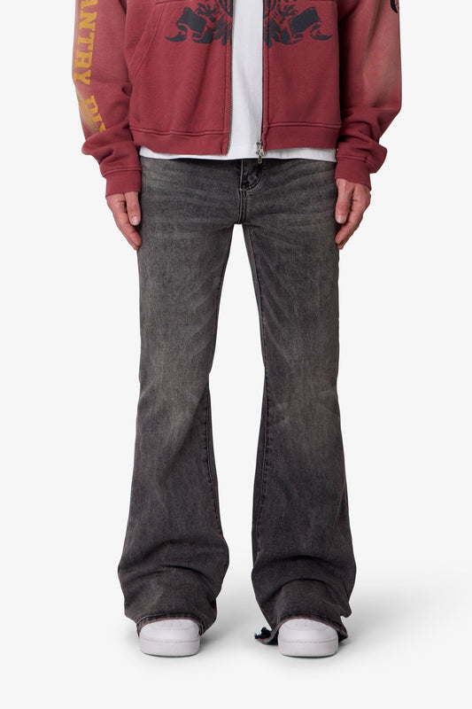 StackFit Super Flare Denim in Vintage Black