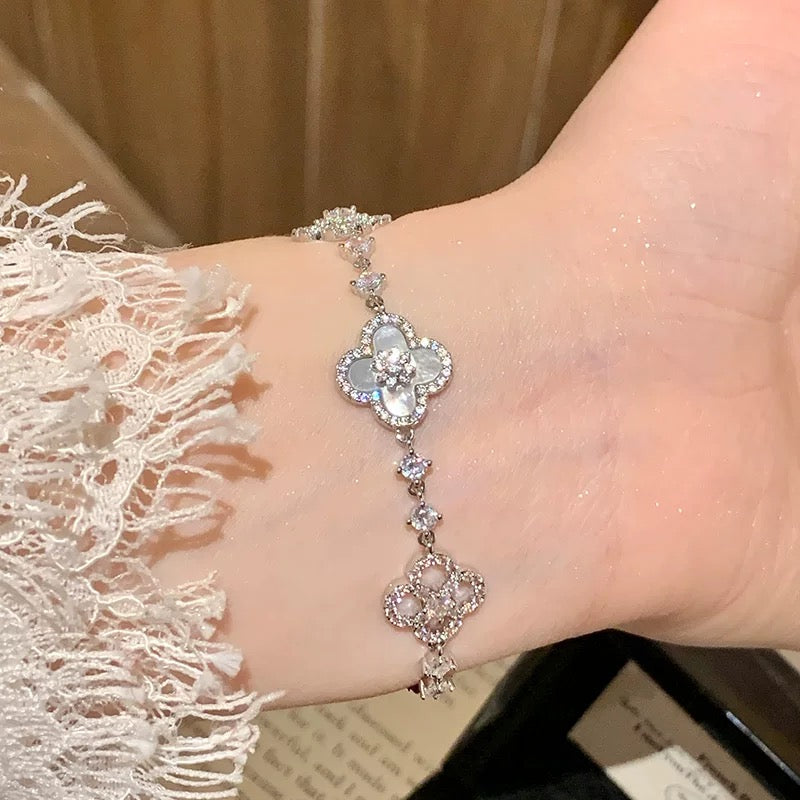 Sakura Cleef Bracelet (80% OFF TODAY ONLY)