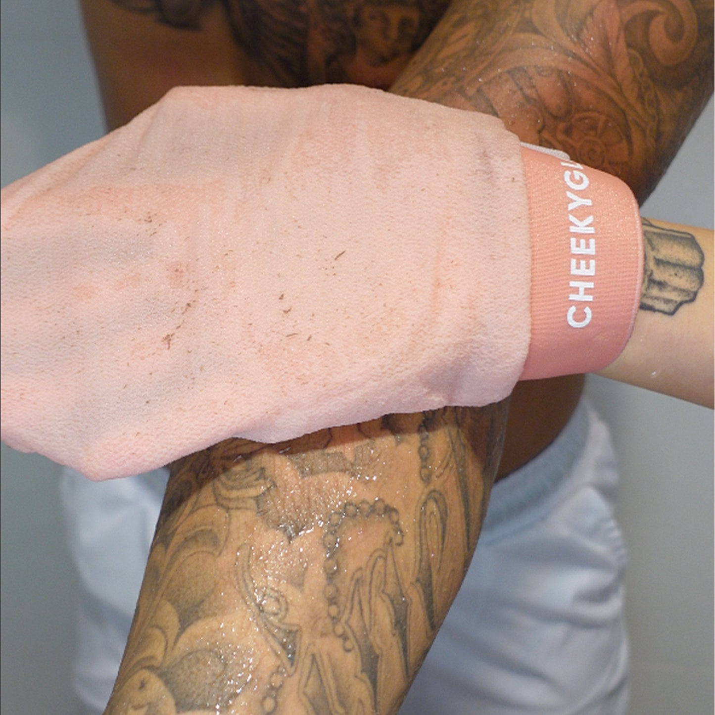 SmoothBuff™ Body Exfoliating Glove
